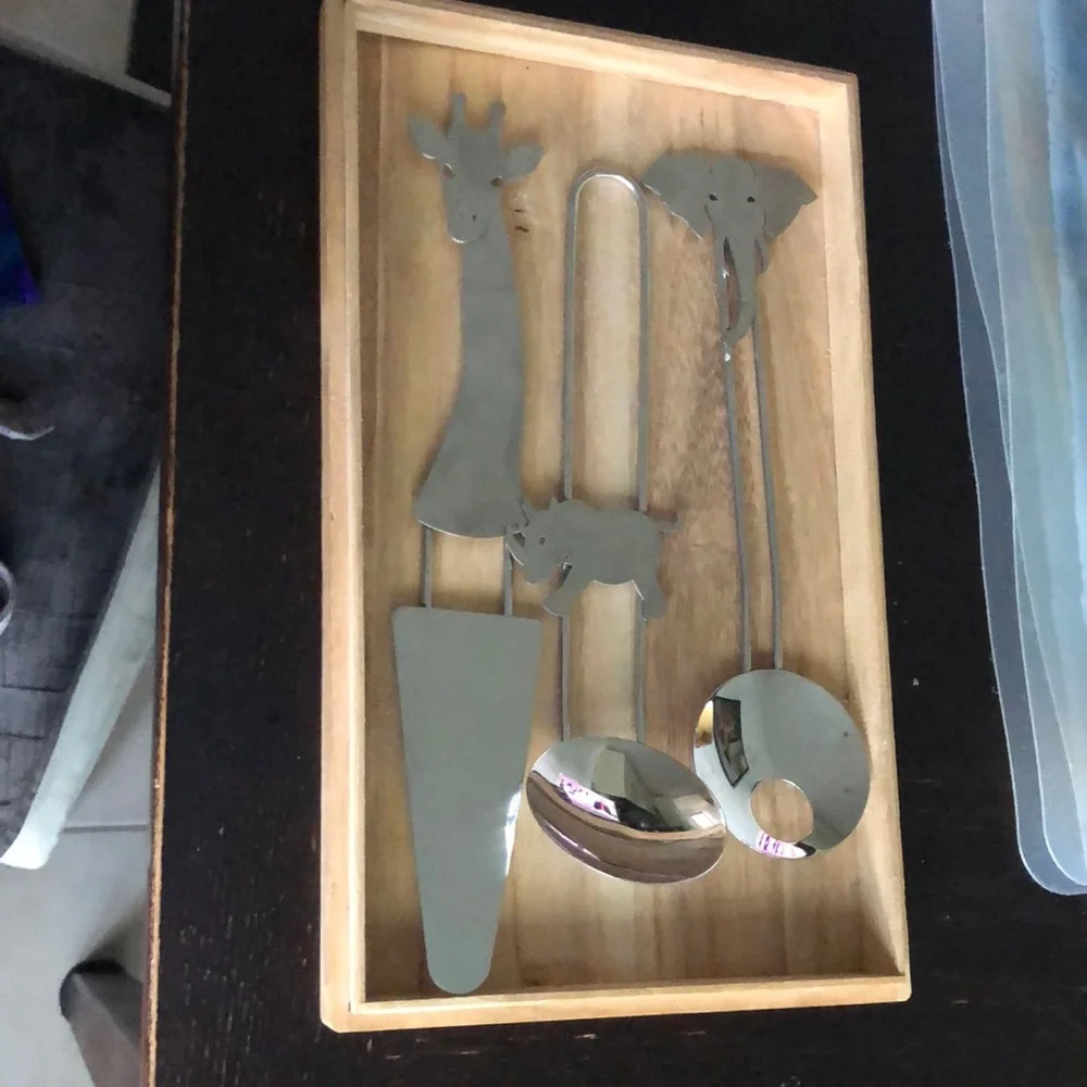 VTG Safari Design Stainless Steel Salad Utensils & Spatula by Susan Slee